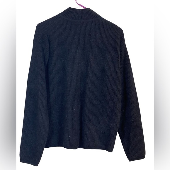 Rafaella angora/wool blend sweater. 1/4 zip, dolman sleeve. Size large GUC - Picture 5 of 9